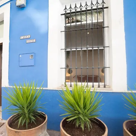 Casola House דירה