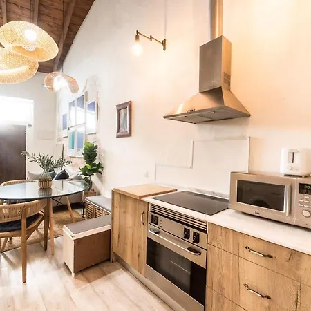 Casola House *