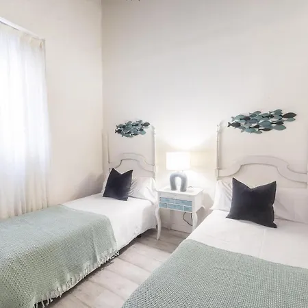 Casola House דירה